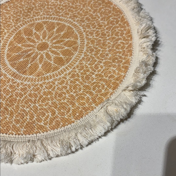 Round Fringe Placemat💛 - Picture 5 of 8